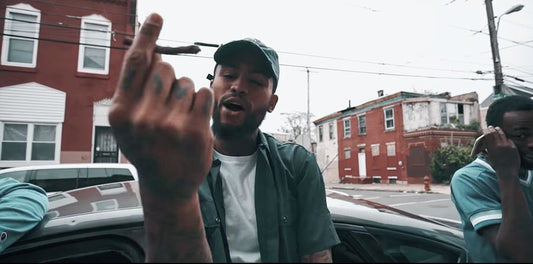 Image from Dave East video Free Smoke